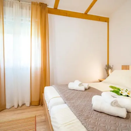 House Oaza Holiday home