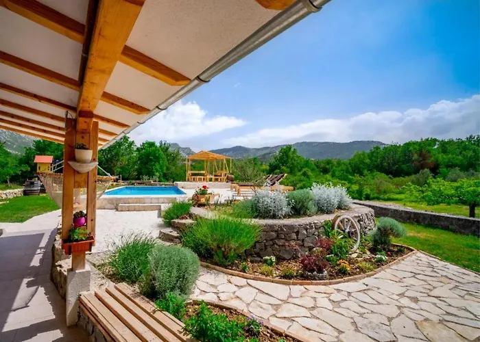 בית נופש House Oaza Zadvarje